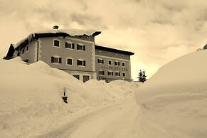 Hotel Cir