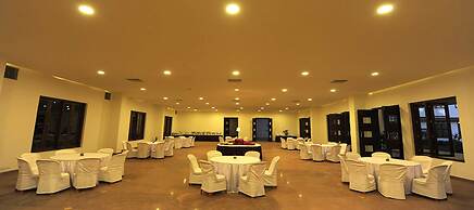 Amritara Ambatty Greens Resort