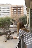 Ally's Guest House Barcelona B&B