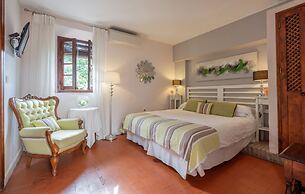 LA TARTANA HOTEL BOUTIQUE