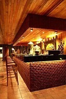 Jadul Adarapura Resort & Spa