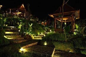 Jadul Adarapura Resort & Spa