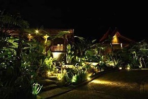 Jadul Adarapura Resort & Spa