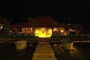 Jadul Adarapura Resort & Spa