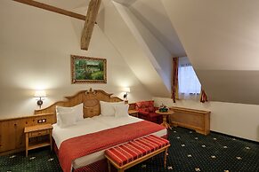 Mercure Sighisoara Binderbubi - Hotel & Spa