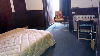Hotel Chbat