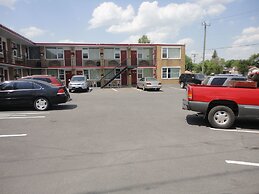 Imperial Fireside Inn