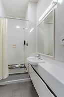 George Street Motel Apartments