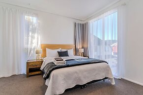 George Street Motel Apartments