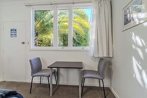 George Street Motel Apartments