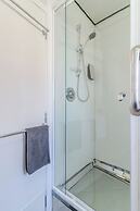 George Street Motel Apartments