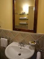 Borgo Di Colleoli Resort