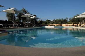 Borgo Di Colleoli Resort