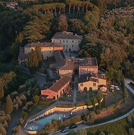 Borgo Di Colleoli Resort