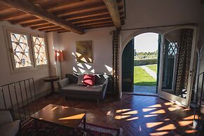 Borgo Di Colleoli Resort