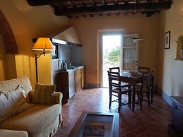 Borgo Di Colleoli Resort