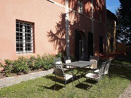 Borgo Di Colleoli Resort