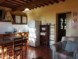 Borgo Di Colleoli Resort