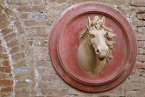 Borgo Di Colleoli Resort