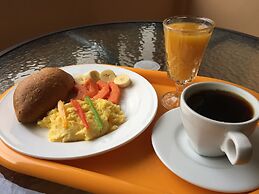 Hotel Mediterráneo Quito