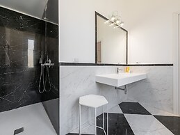 PLEY Cagliari Boutique Suites