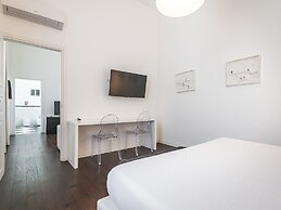 PLEY Cagliari Boutique Suites