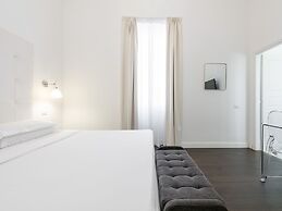 PLEY Cagliari Boutique Suites