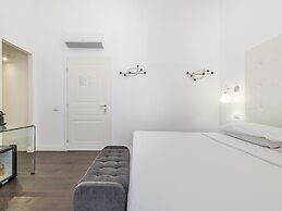 PLEY Cagliari Boutique Suites