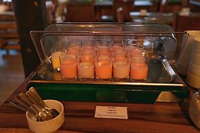Taha Tai Hotel