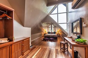 Sutera Sanctuary Lodges at Poring Hot Springs