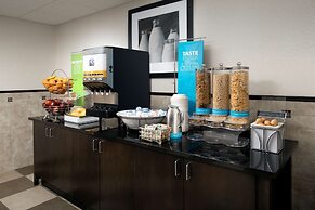 Hampton Inn & Suites Tupelo/Barnes Crossing