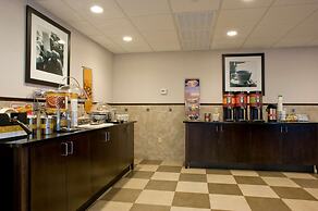 Hampton Inn & Suites Tupelo/Barnes Crossing