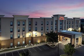 Hampton Inn & Suites Tupelo/Barnes Crossing