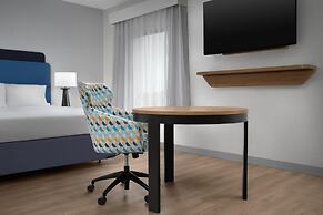 Hampton Inn & Suites Tupelo/Barnes Crossing