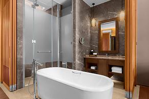 Sheraton Grand Hangzhou Wetland Park Resort