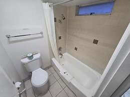 OYO Hotel St. Helens, OR