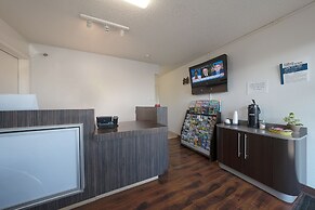 OYO Hotel St. Helens, OR