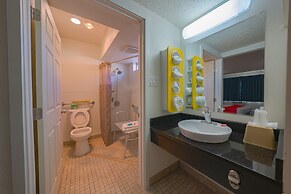 OYO Hotel St. Helens, OR