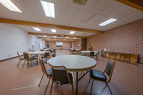 OYO Hotel St. Helens, OR