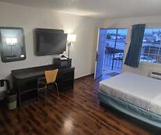 OYO Hotel St. Helens, OR