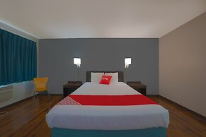 OYO Hotel St. Helens, OR