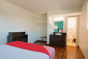 OYO Hotel St. Helens, OR