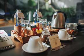 Royal Kamuela Villas & Suites at Monkey Forest, Ubud - For Adults Only