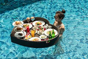 Royal Kamuela Villas & Suites at Monkey Forest, Ubud - For Adults Only