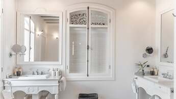 The Luang Say Residence