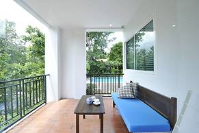 Zantiis Ndol Villas