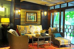 Zantiis Ndol Villas