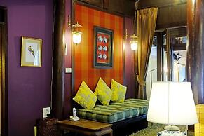 Zantiis Ndol Villas