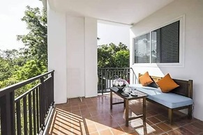 Zantiis Ndol Villas
