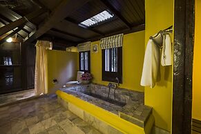 Zantiis Ndol Villas